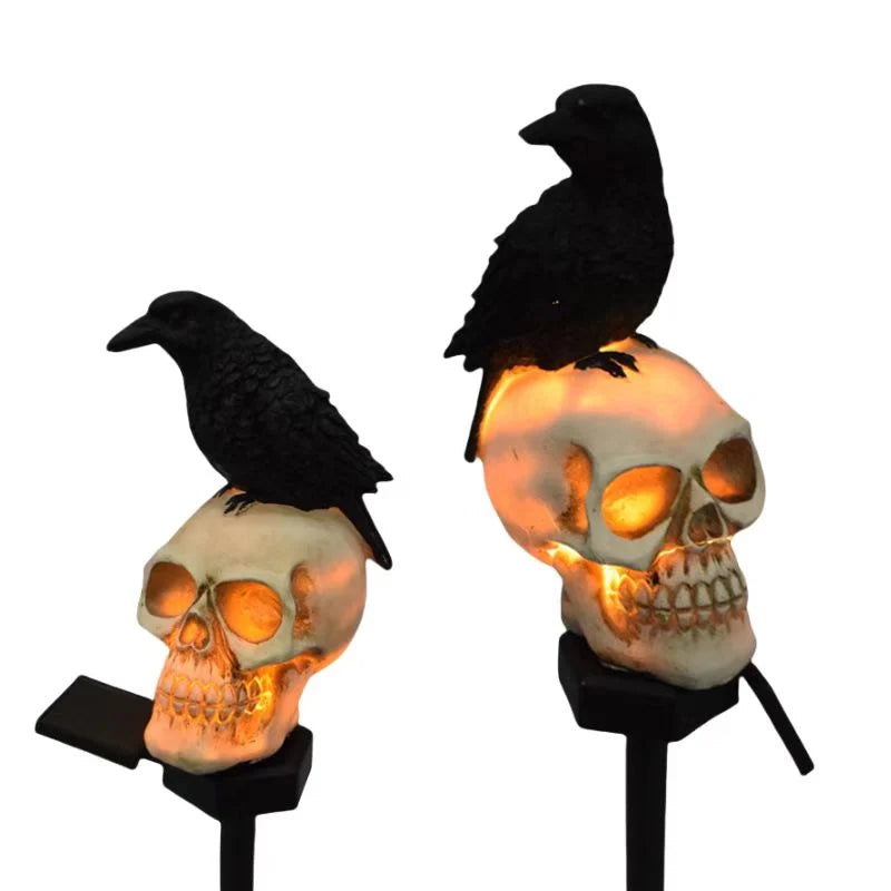 Set 2 sau 4 Lămpi Solare Halloween cu Craniu și Cioară, Decorațiuni pentru Grădină și Curte